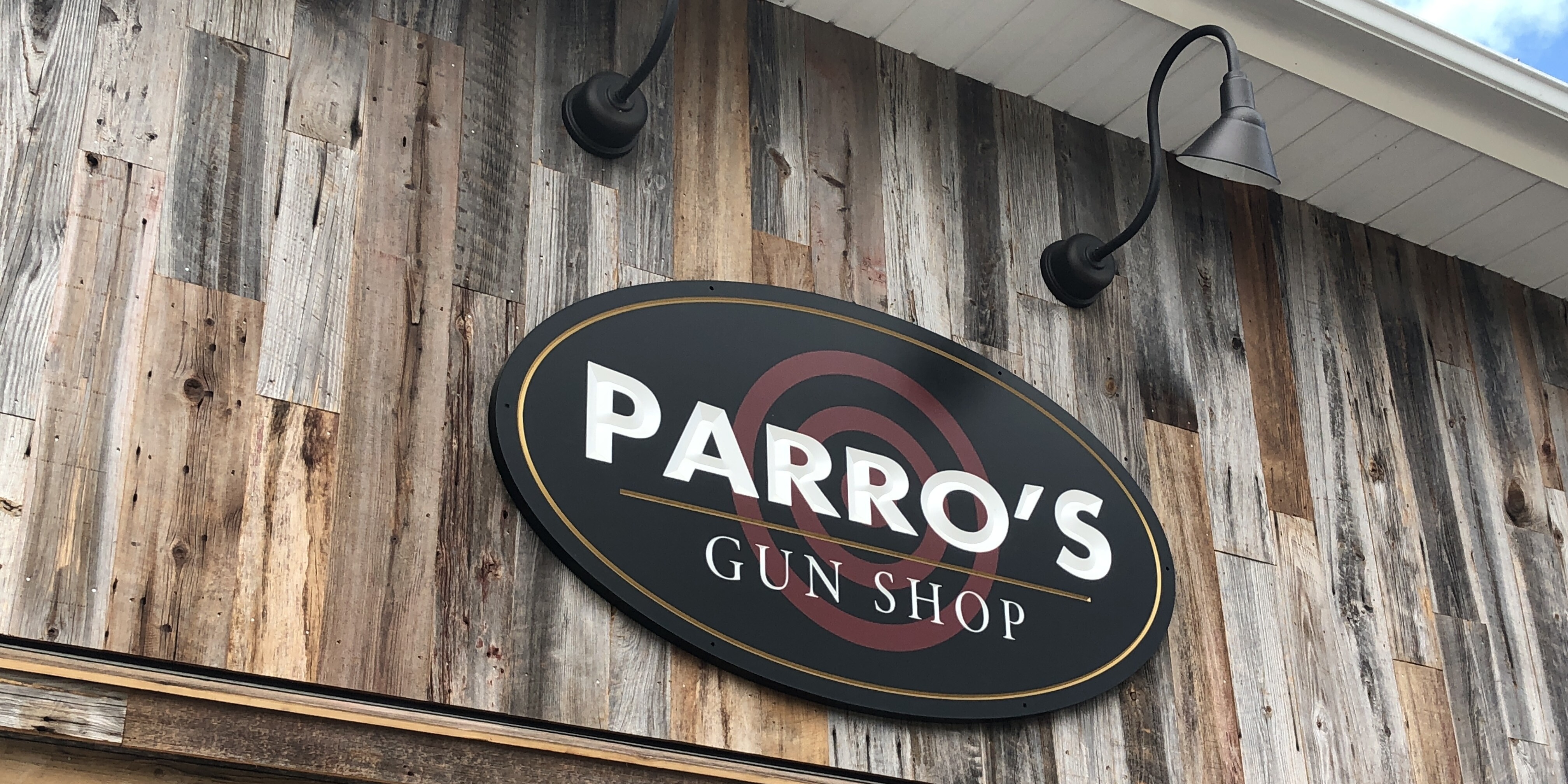 Parro's Gun Shop HDU Sign