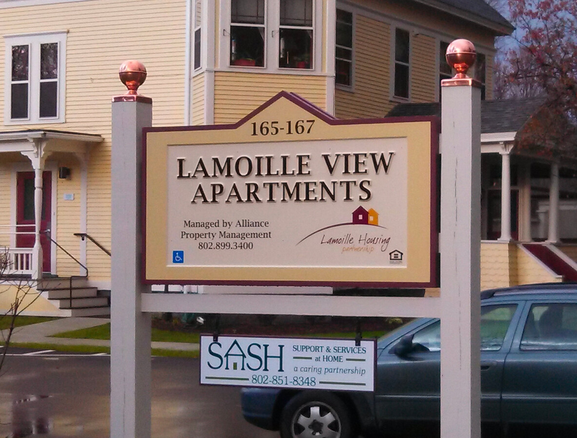 Lamoille View Apartments Sign by Great Big Graphics